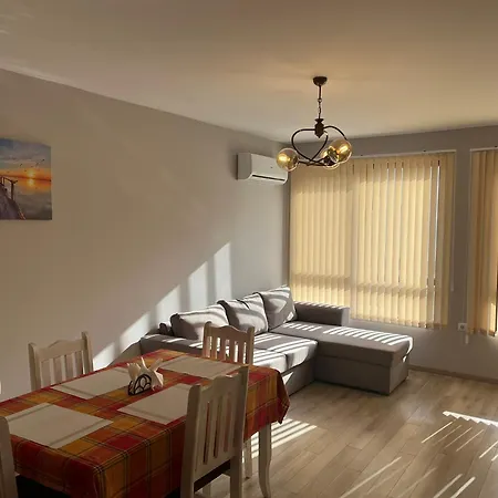 Mihaela - 2 Apartament